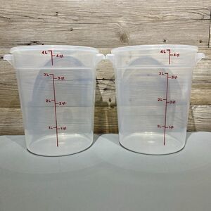 Set Of 2 Cambro 4 Qt Poly Food Storage Containers With 2 Lids RFS4PP Translucent